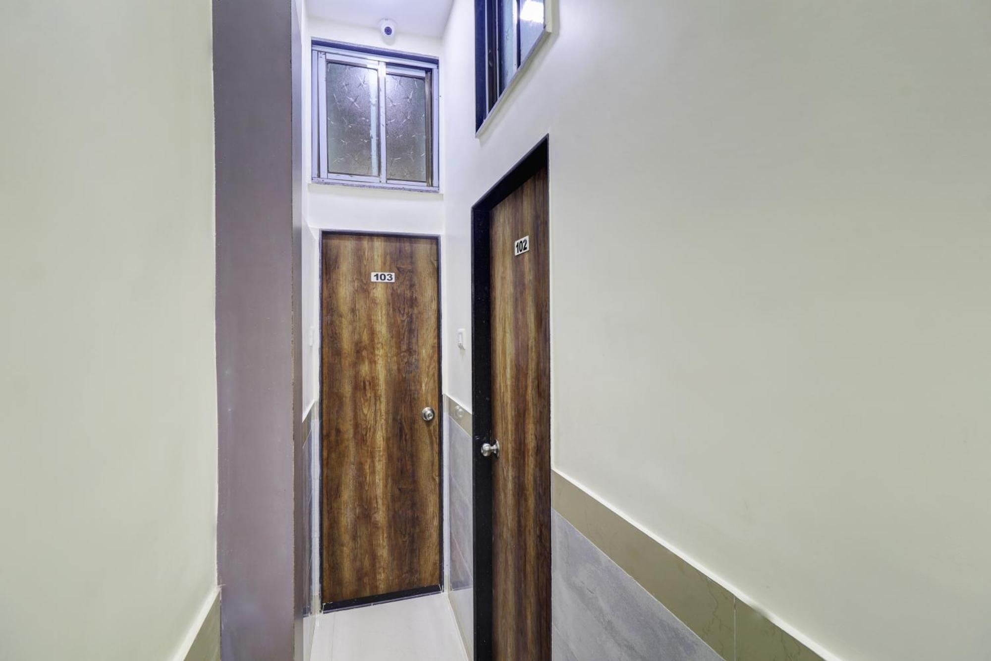 Hotel New Balaji Residency Mumbai Exterior photo